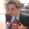 Profilbild von Ben (symm.bsky.social)