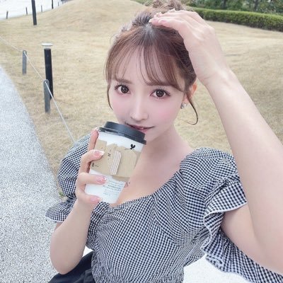 抖音走光露点闪现's profile picture