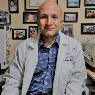DrGustavoQuiros's profile picture