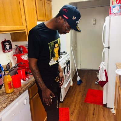 mrLongLeg123's profile picture