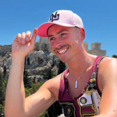 Oly's profile picture