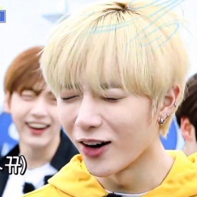 mamaMOA10's profile picture