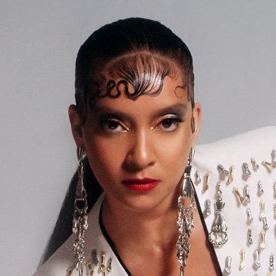 MC Tha ⚔️'s profile picture