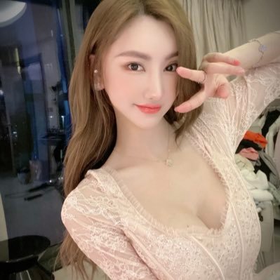 zz's profile picture