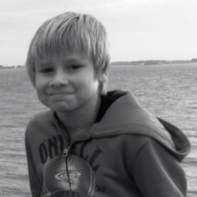 am_n_'s profile picture