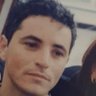 צָרָה רָצָה צֹהַר. profil fotoğrafı