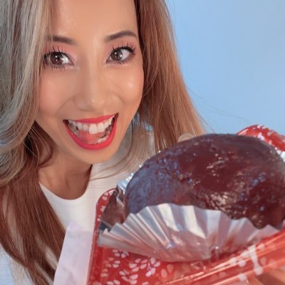 yuriroraolive's profile picture