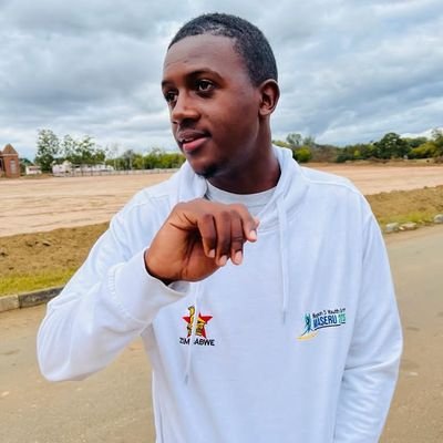 DivineMuringani's profile picture