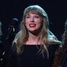 adri (taylor's verion) 🌙's profile picture