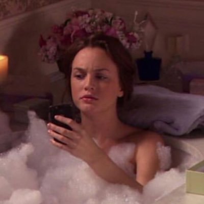 riskyqueens's profile picture