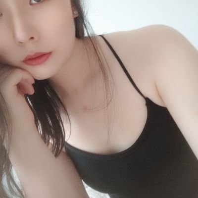 冰棍儿~'s profile picture