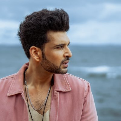 Karan Kundrra's profile picture