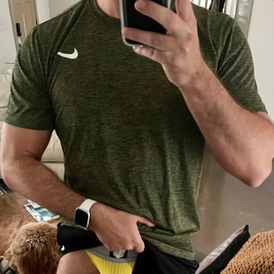 bro_imnotgay's profile picture