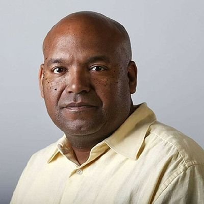 Larry Rubama's profile picture