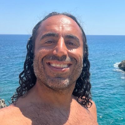 ÖZZ NÛJEN ☀️'s profile picture