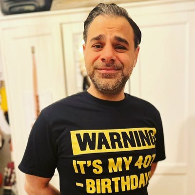 Rouzbeh Hosseini's profile picture