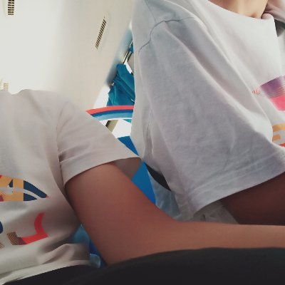 w's profile picture