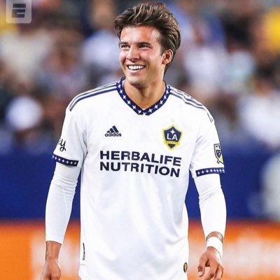 RiquiPuig's profile picture