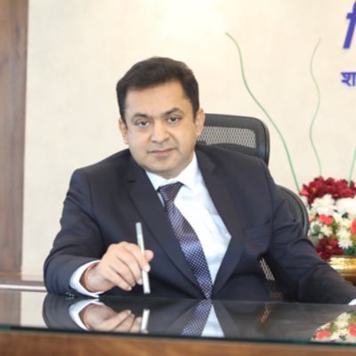 DrSanMukherjee's profile picture
