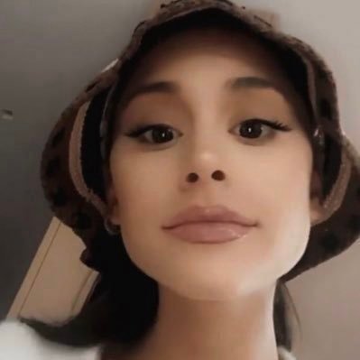 lau⁷'s profile picture