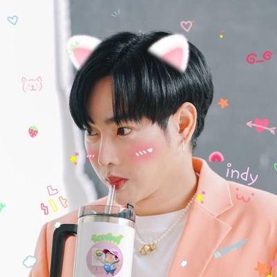 Mom̆̈m̆̈y In̆̈dy̆̈ of P̆̈ec̆̈k's profile picture