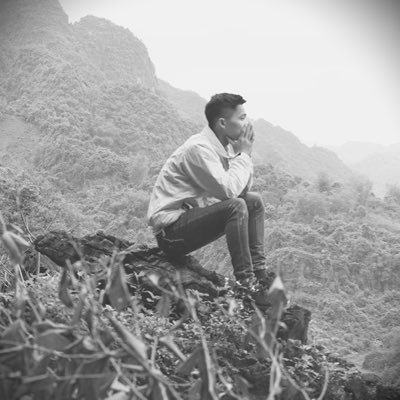 LuckyStudent02's profile picture