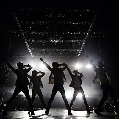 isSHINeeback?'s profile picture
