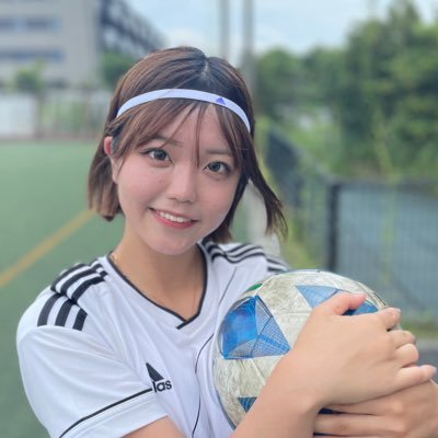 shi_zu_10's profile picture