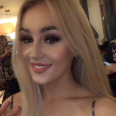 Princess Lottie👸🏼 (July 3rd 🎂)'s profile picture