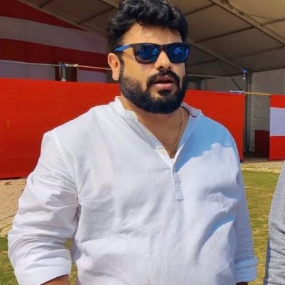 iShashiShekhar's profile picture