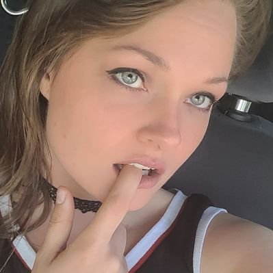 VictoriaWetPorn's profile picture