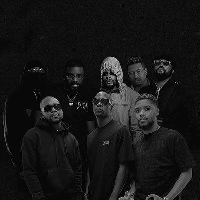 Young_Family_'s profile picture