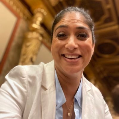 Lisa Sthalekar's profile picture