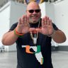 Фото профиля All About The U 🙌🧡💚