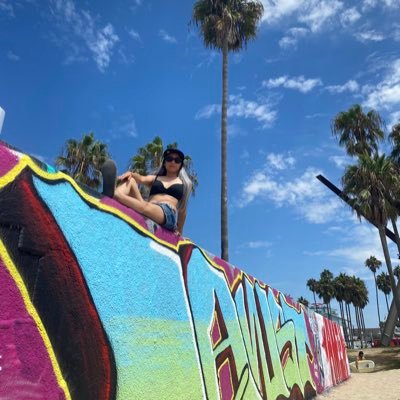 Nikki Ribas's profile picture