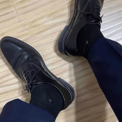 闷骚黑袜男's profile picture