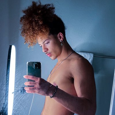 fineasscaleb's profile picture
