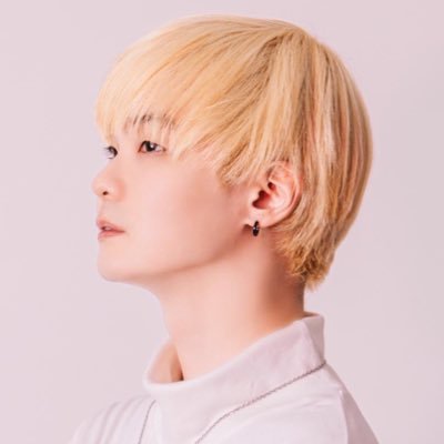 EmoCosine's profile picture