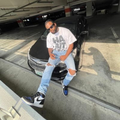 yomite's profile picture