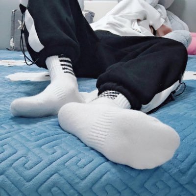 sYuzihans's profile picture