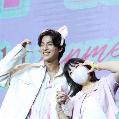 𝗩𝗶𝘃𝗶𝕒𝕟☺︎⇄ෆ's profile picture