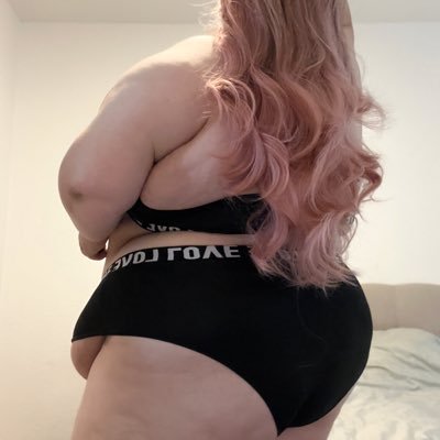 feedeedecode's profile picture