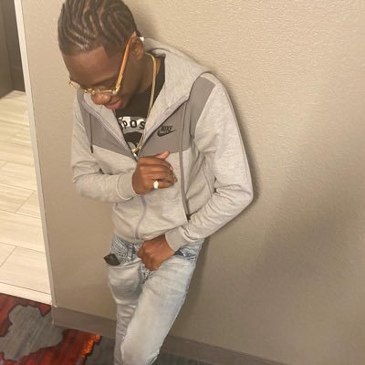 Go Live5ive's profile picture