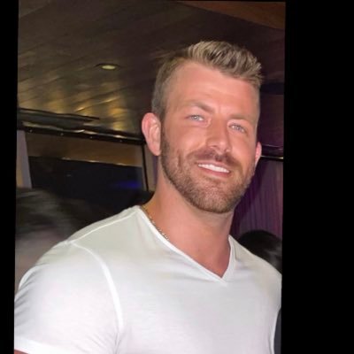 Damian Powers's profile picture