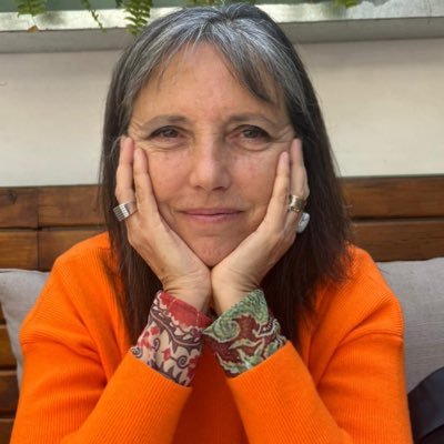 Claudia Piñeiro 💚 🧡's profile picture