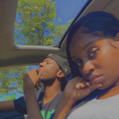 Holly and Sdot's profile picture