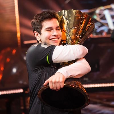 Less's profile picture