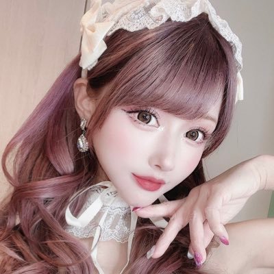 meglip813's profile picture