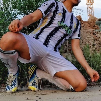ZuQiuXiaoBuS's profile picture