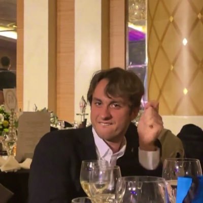 red wine 🍷's profile picture